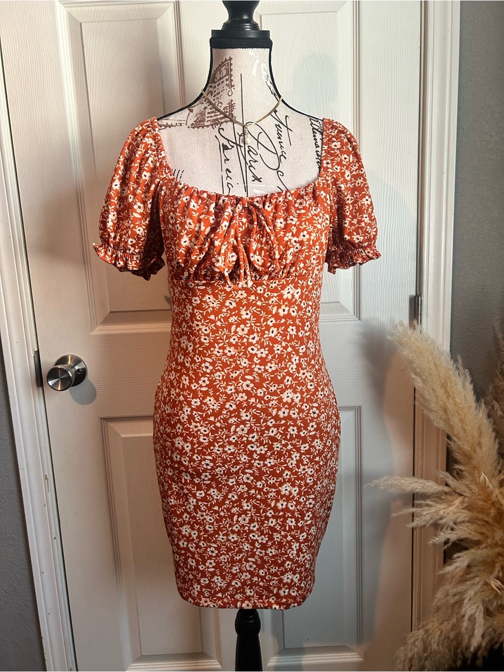 iris Rust Floral Puff Sleeve Sundress